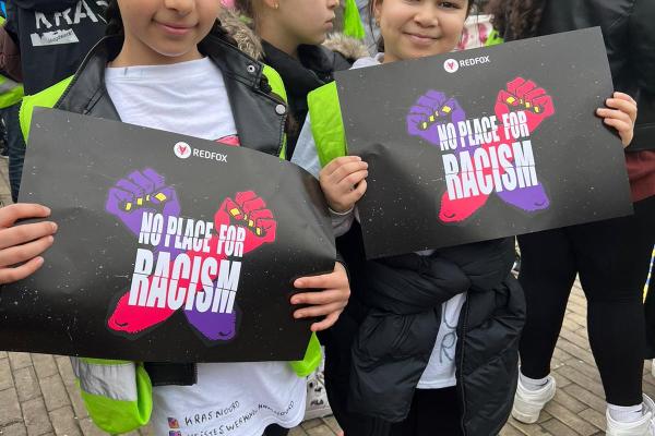Grote opkomst bij de optocht tegen racisme