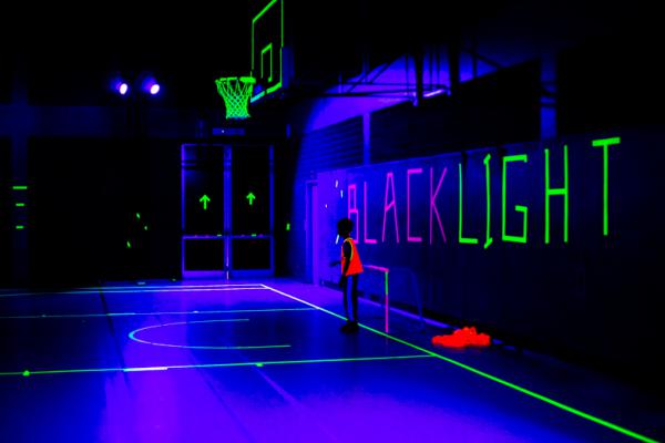 blacklight voetbal